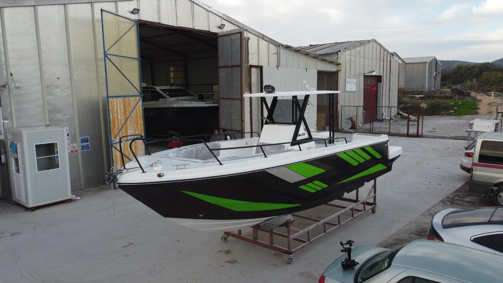Grande Mare 9 Metre Center Konsol, Sportif Balıkçılık Çizgisiyle Yat Dergisi’nde
